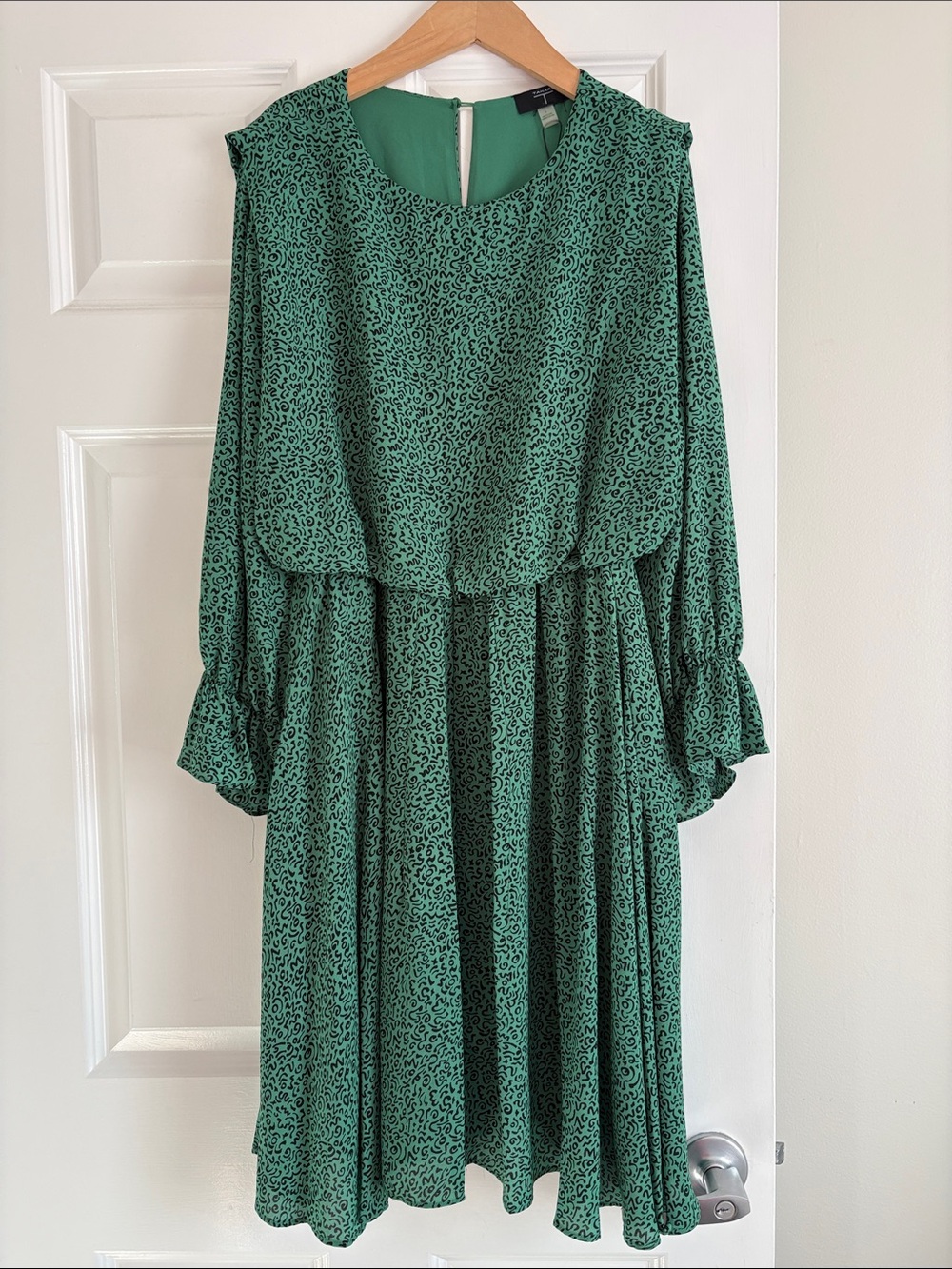 Tahari Emerald Green Printed Long-Sleeve  Dress
